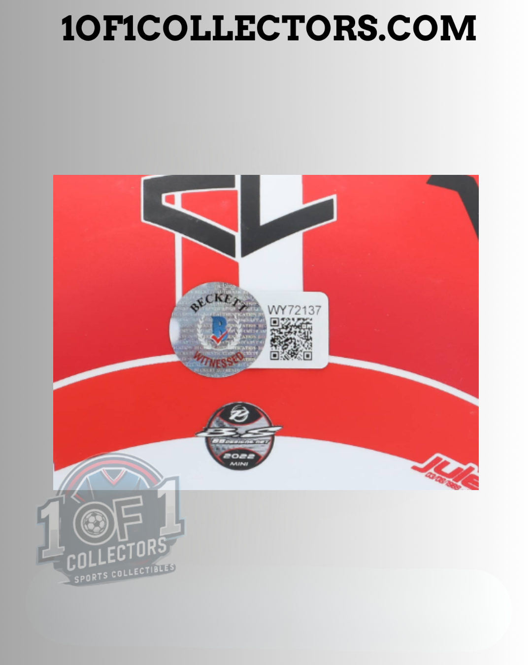 Casque Mini F1 Ferrari signé par Charles Leclerc - Certifié Beckett
