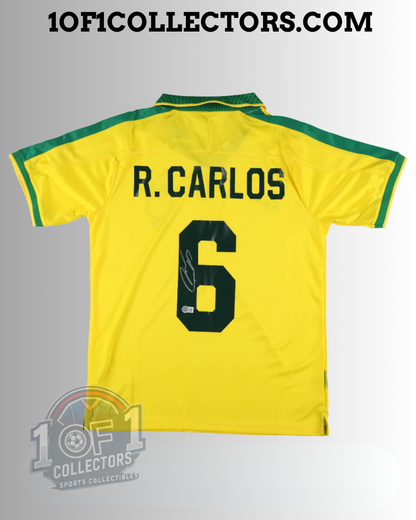 Maillot_autographe_de_Roberto_Carlos
